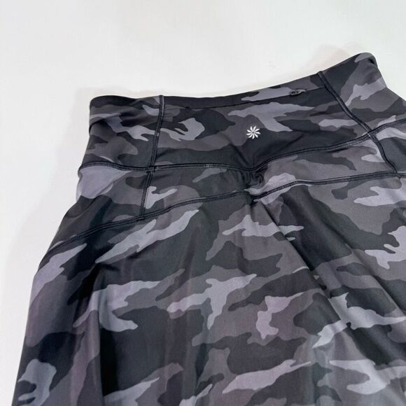 Athleta Skirt Skort Womens Small Ace Printed Tennis 15.5" Black Camo - Picture 8 of 9